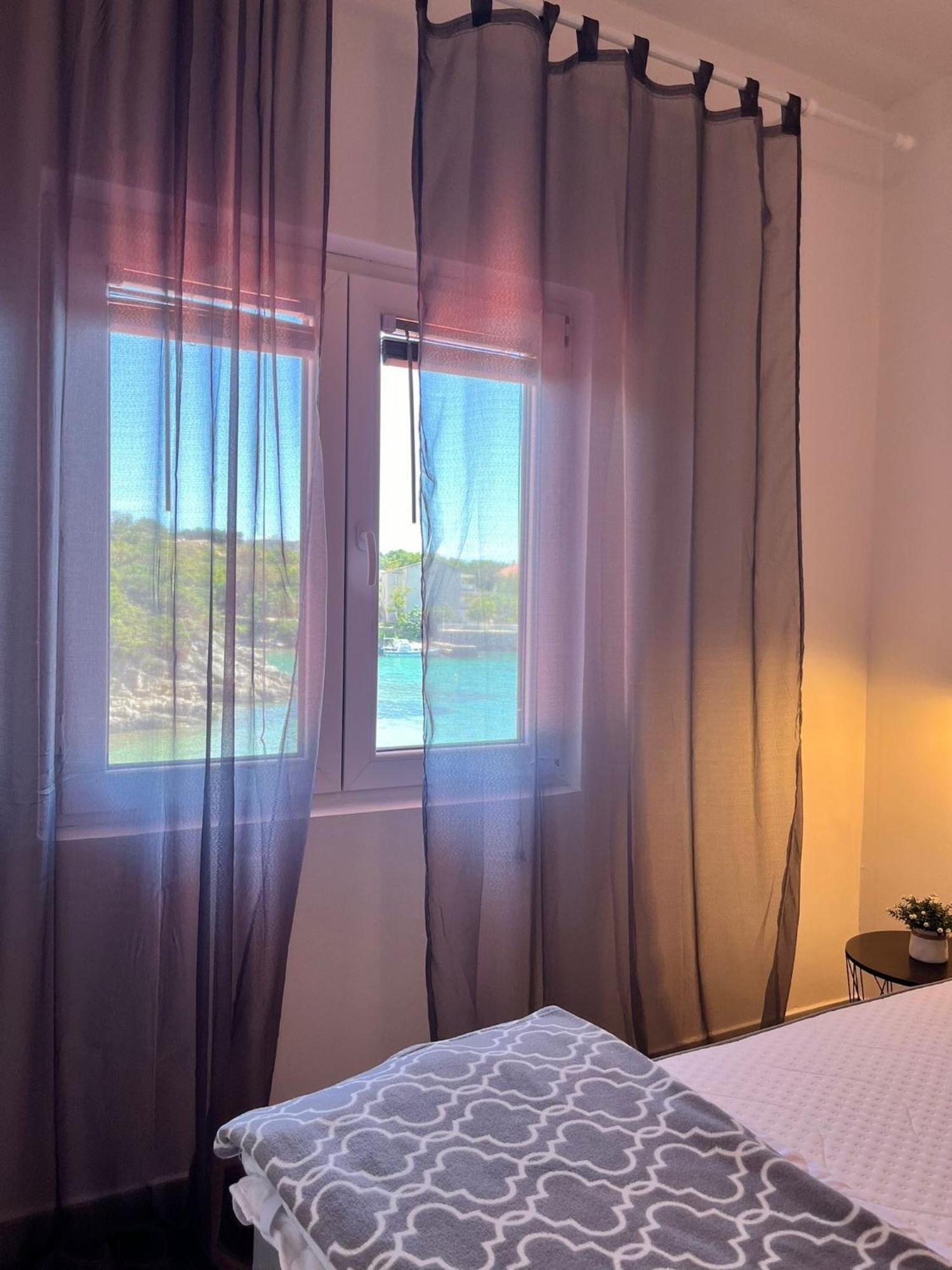 Apartments By The Sea Potocnica, Pag - 222 ノヴァリャ 部屋 写真